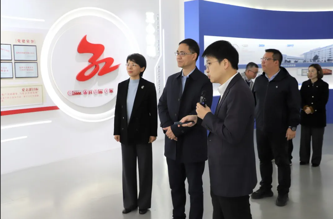 溫州市國(guó)防動(dòng)員辦公室黨組書記、主任池曉榮一行調(diào)研通力科技